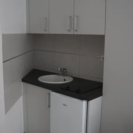 Kalina Apart Otel *