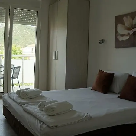 Apart Otel Kalina Podgoriçe